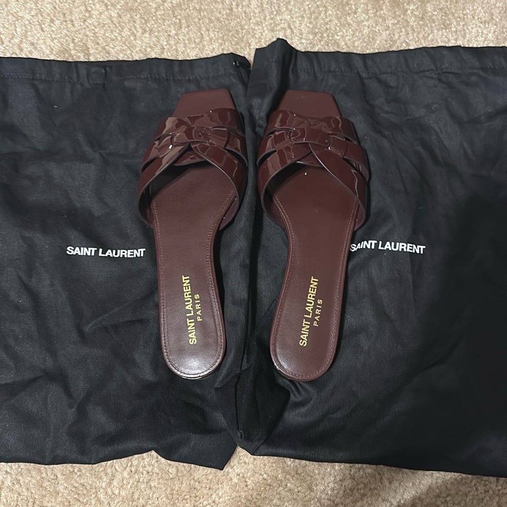 Saint Laurent Nu Pieds Woven Patent Leather Sandals